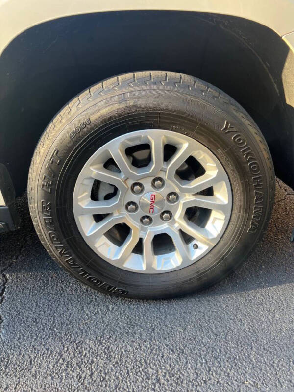 2015 GMC Yukon XL SLT