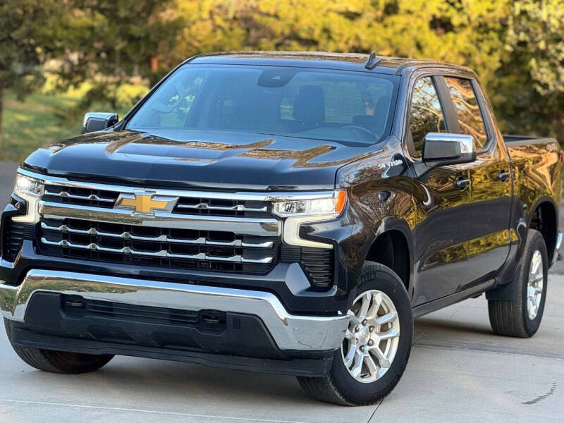 2023 Chevrolet Silverado 1500 LT's photo