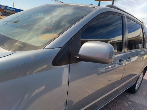 2010 Toyota Sienna XLE Limited