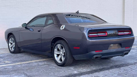 2016 Dodge Challenger SXT