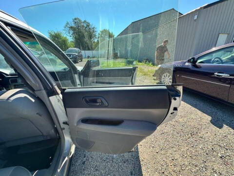 2004 Subaru Forester X