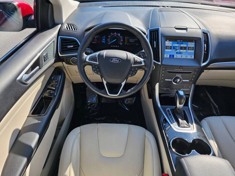 2016 Ford Edge Titanium