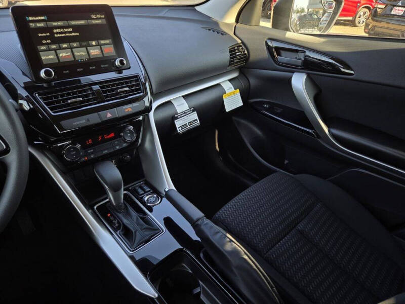 2026 Mitsubishi Eclipse Cross LE