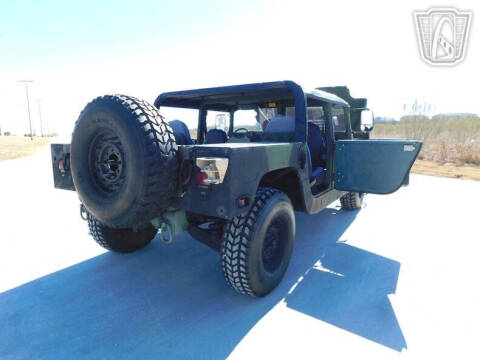 2002 AM General M1123