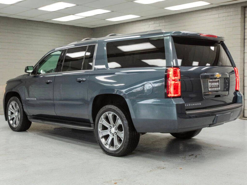 2019 Chevrolet Suburban LT