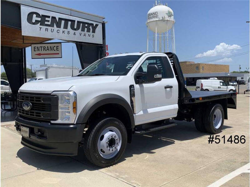 2024 Ford F-550 Super Duty Chassis Cab XL's photo