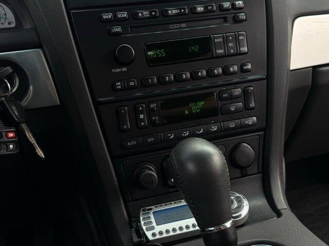 2002 Ford Thunderbird Deluxe