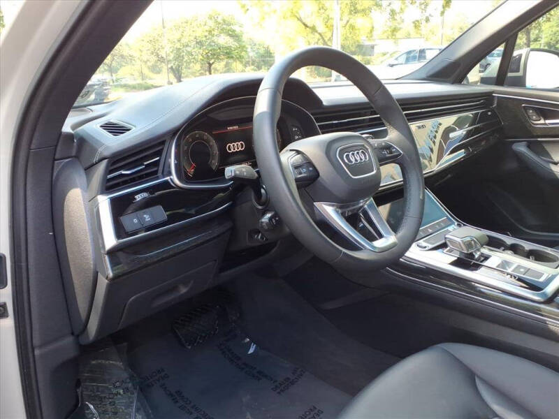 2023 Audi Q7 quattro Premium Plus 45 TFSI