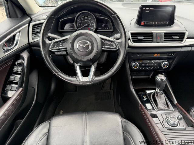 2017 Mazda MAZDA3 Touring