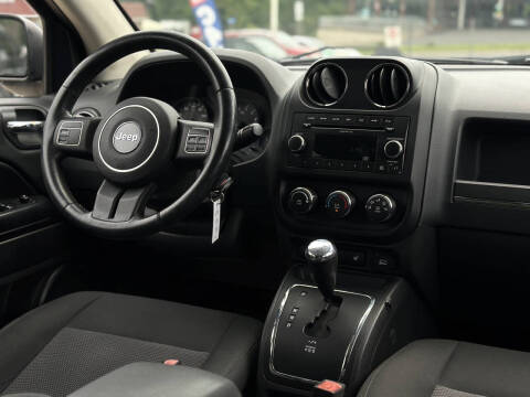 2012 Jeep Compass Latitude