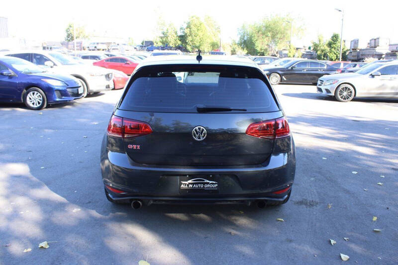 2016 Volkswagen Golf GTI