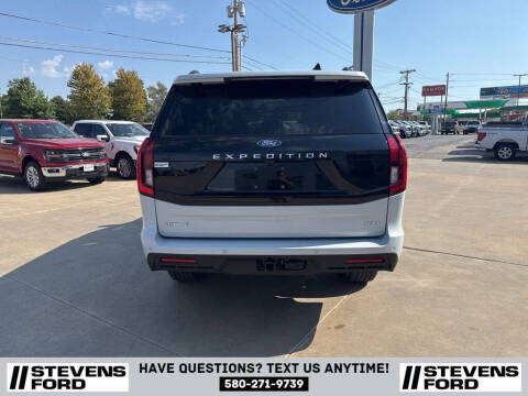 2025 Ford Expedition MAX Active