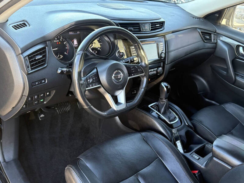 2018 Nissan Rogue SL