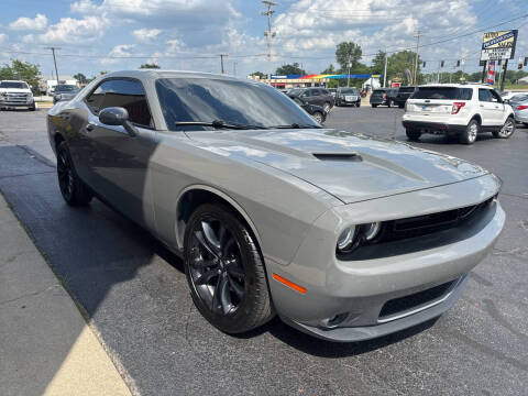 2018 Dodge Challenger SXT Plus