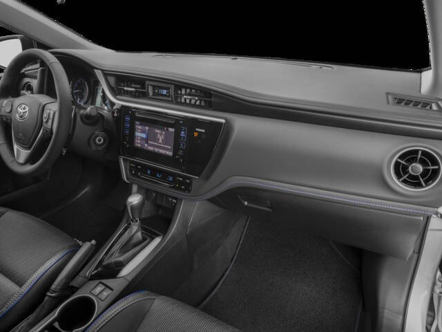 2017 Toyota Corolla 11