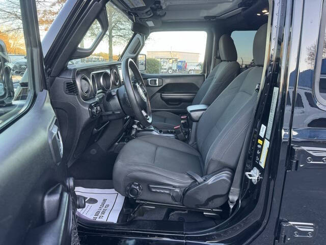 2020 Jeep Gladiator Sport