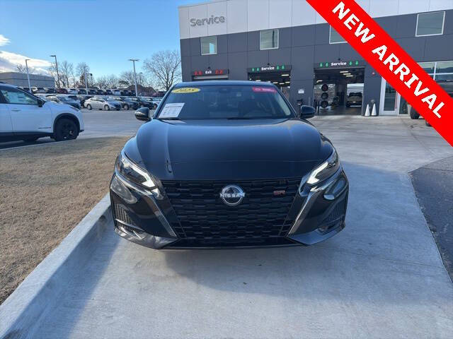 2025 Nissan Altima 2.5 SR