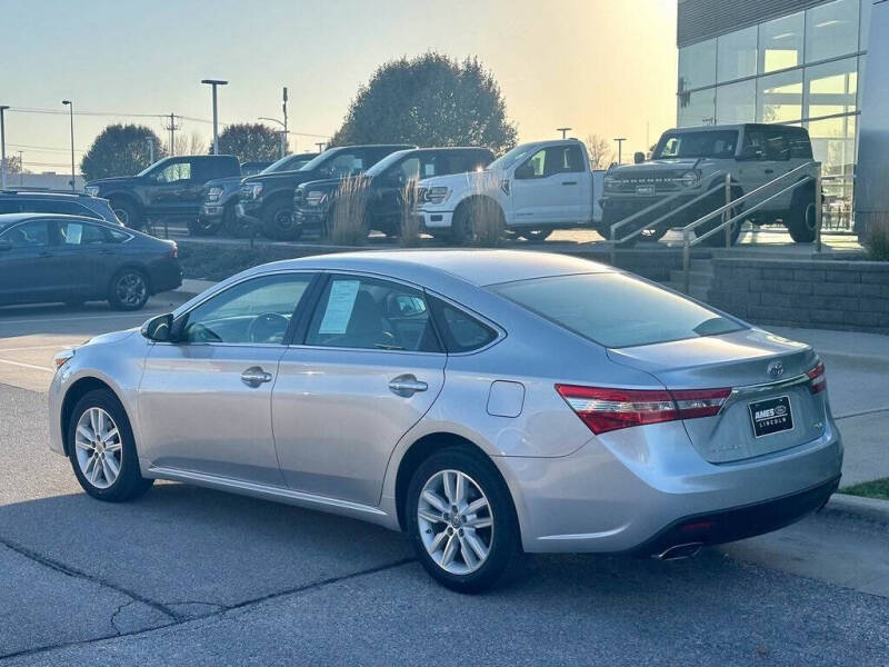 2013 Toyota Avalon XLE