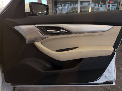 2024 Cadillac CT5 Luxury