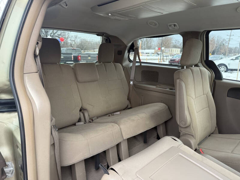 2012 Chrysler Town and Country Touring