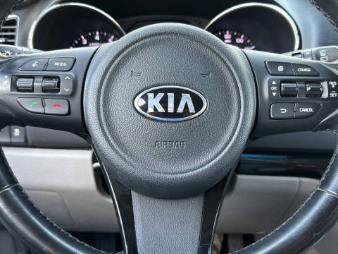 2016 Kia Sedona LX