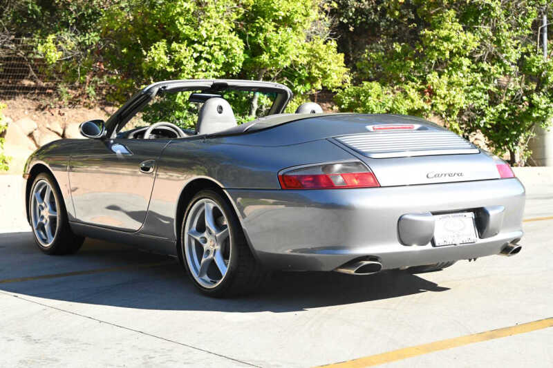 2003 Porsche 911