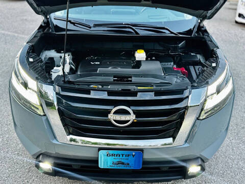 2022 Nissan Pathfinder Platinum