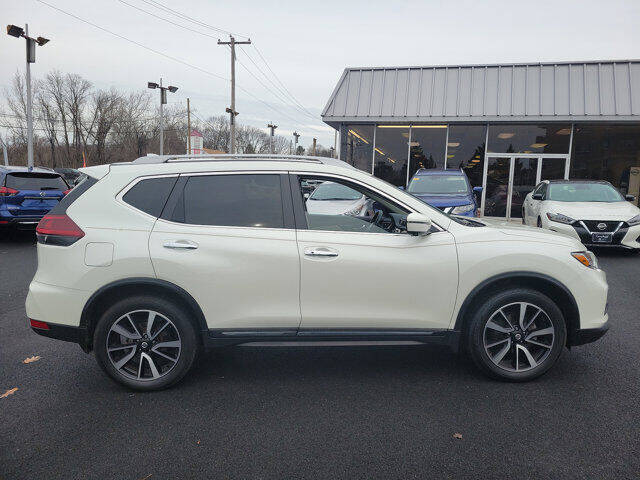 2020 Nissan Rogue SL