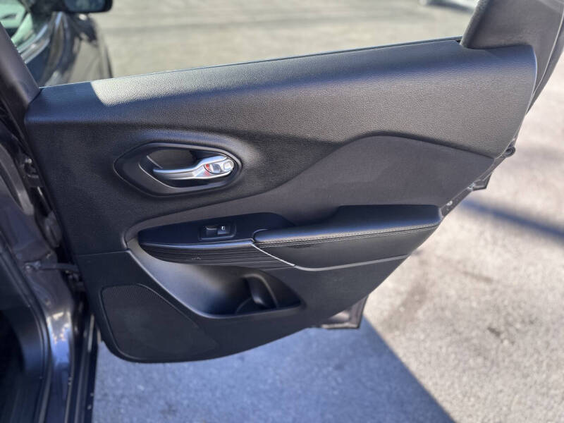 2016 Jeep Cherokee Latitude