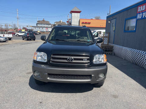 2004 Toyota Sequoia SR5