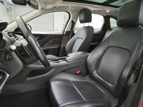 2017 Jaguar F-PACE 35t Premium