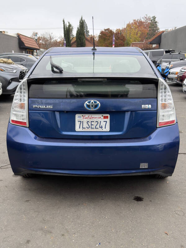 2010 Toyota Prius II