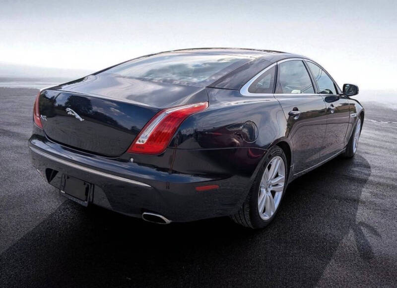 2012 Jaguar XJL Portfolio