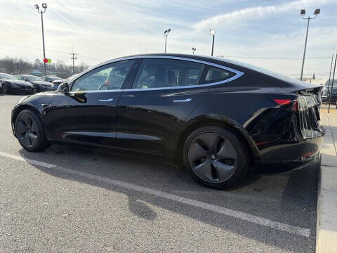 2020 Tesla Model 3 Standard Range