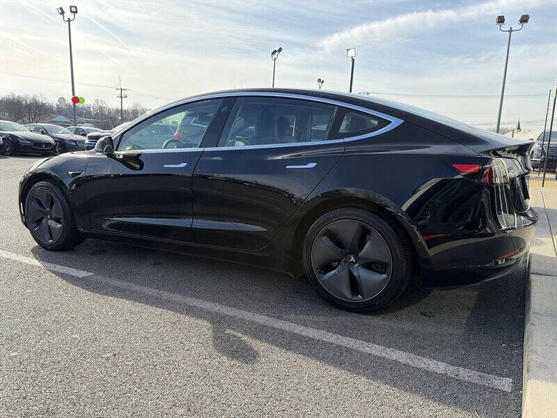 2020 Tesla Model 3 Standard Range