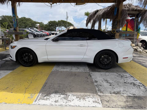 2016 Ford Mustang V6