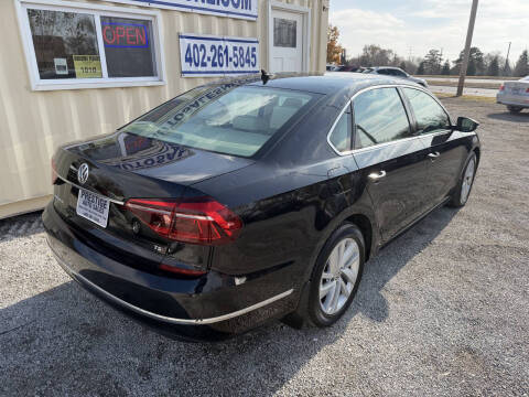2018 Volkswagen Passat 2.0T SE
