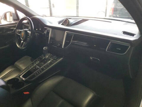 2017 Porsche Macan S