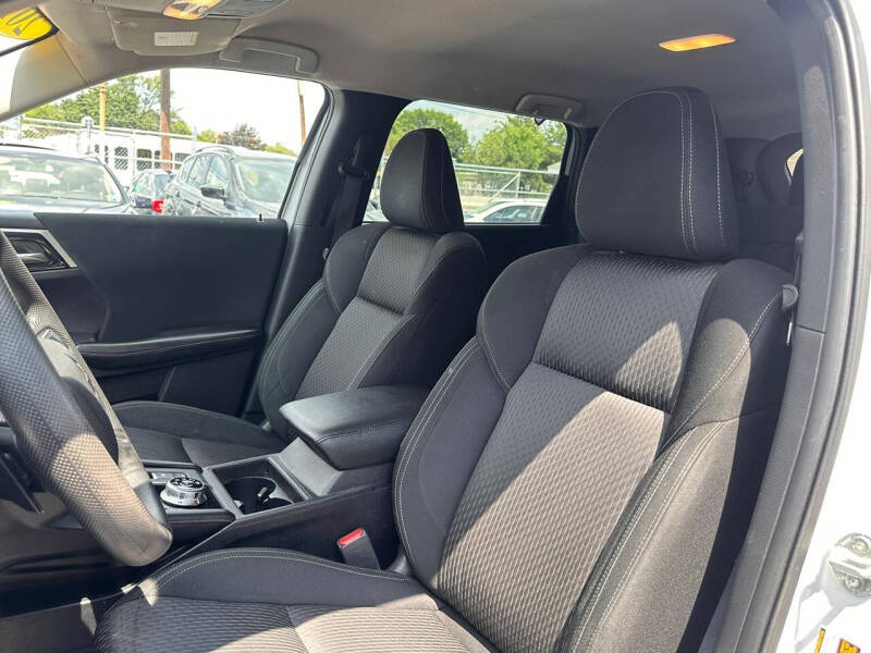 2022 Mitsubishi Outlander ES