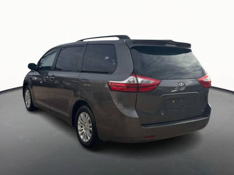 2017 Toyota Sienna