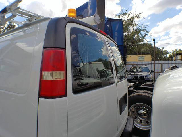 2011 Chevrolet Express 2500