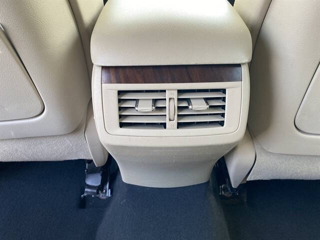 2015 Toyota Venza LE