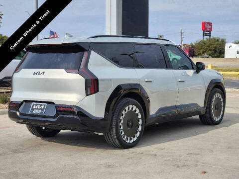 2026 Kia EV9 Land