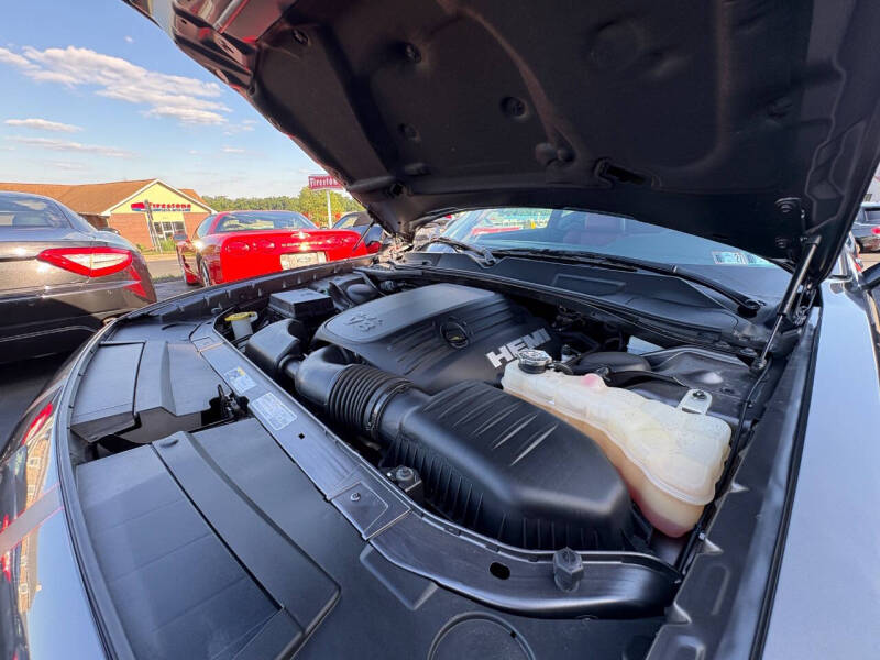 2013 Dodge Challenger R/T Plus