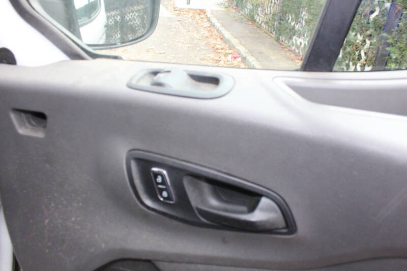 2023 Ford Transit 250