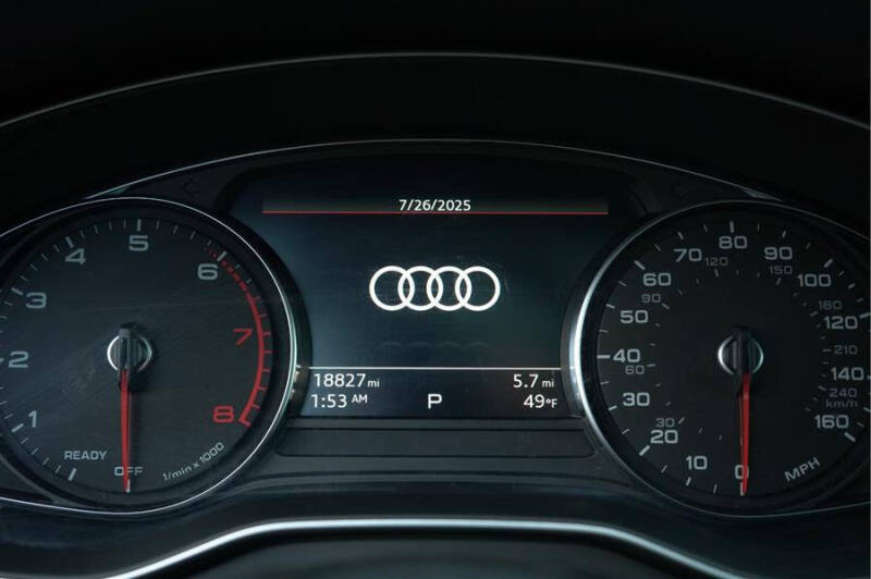 2022 Audi A4 quattro Premium 40 TFSI