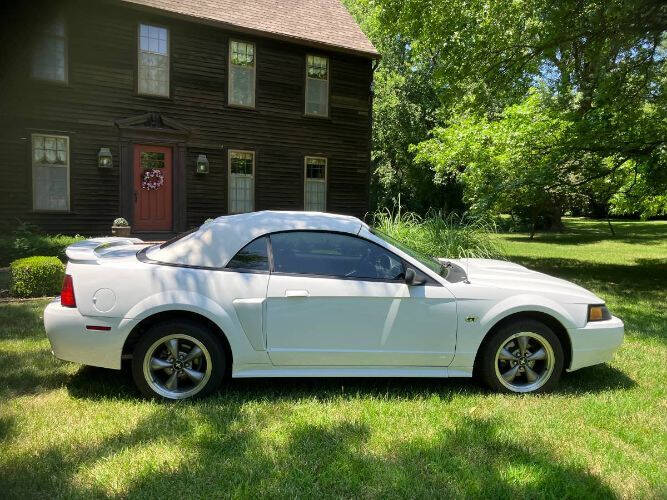 2003 Ford Mustang
