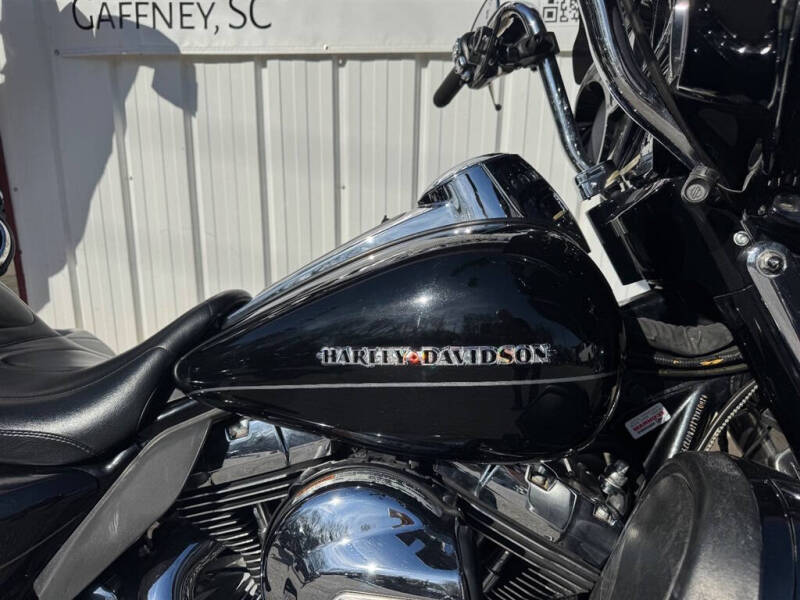 2015 Harley-Davidson FLHTK -