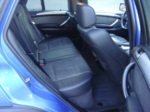 2003 BMW X5 4.6is