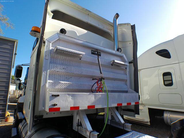 2016 Mack Pinnacle